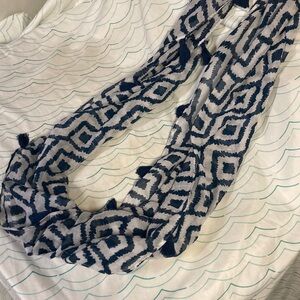 Scarf accessory